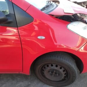 Aleta delantera derecha Toyota Yaris II 1.0 i VVT-i (69 cv)