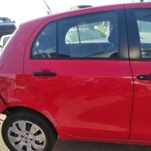 Puerta trasera derecha Toyota Yaris II 1.0 i VVT-i (69 cv)