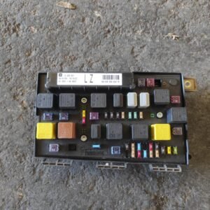 Caja de reles / fusibles Opel Astra H 1.3 CDTI (90 cv)