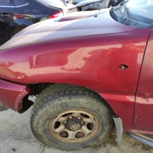 Aleta Delantera Izquierda Nissan Terrano II (R20) 2.7 TD (5 dr) (100 cv)