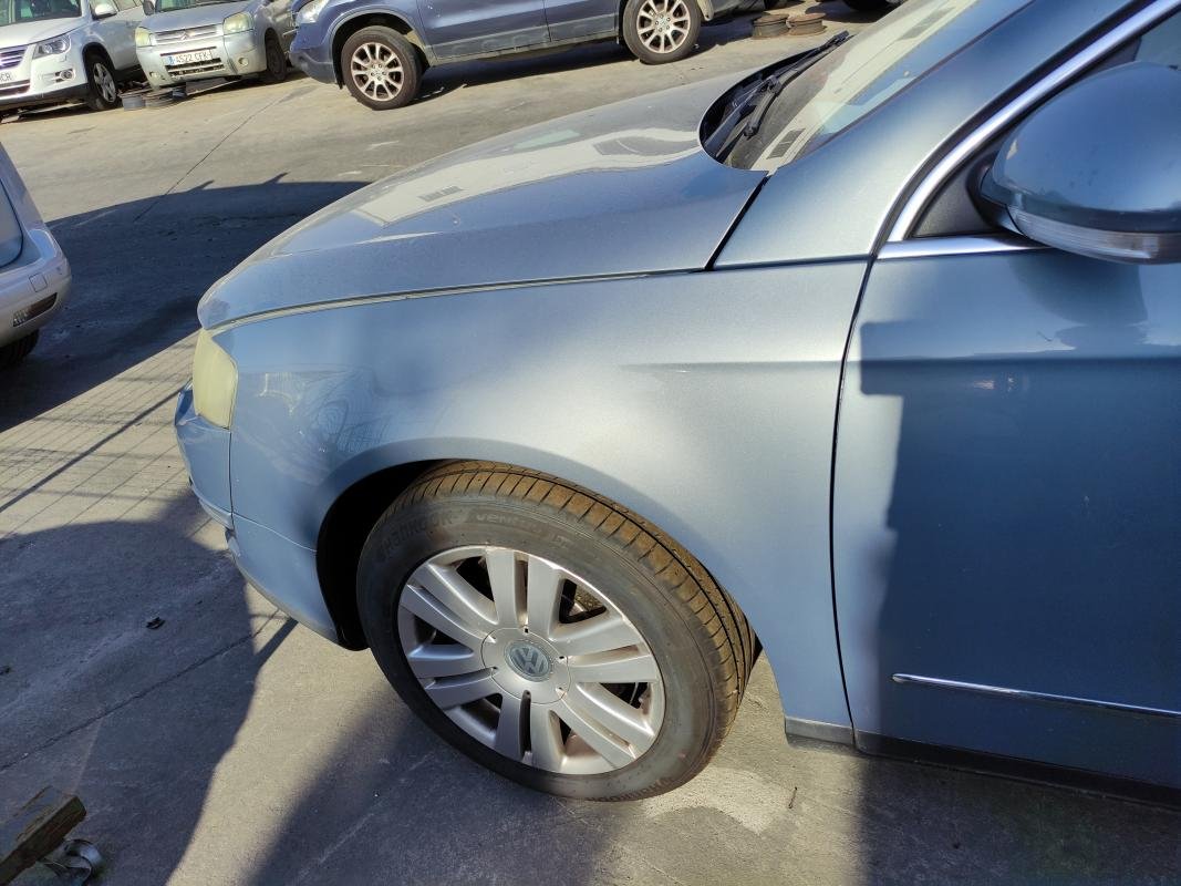 Aleta Delantera Izquierda Volkswagen Passat (B6) 2.0 TDI (140 cv)