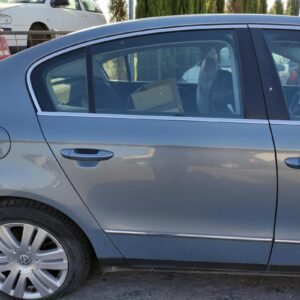 Puerta trasera derecha Volkswagen Passat (B6) 2.0 TDI (140 cv)