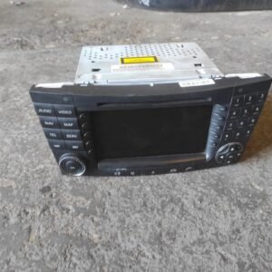Sistema audio / Radio CD Mercedes Benz Clase E (W211) E 270 CDI (177 cv)