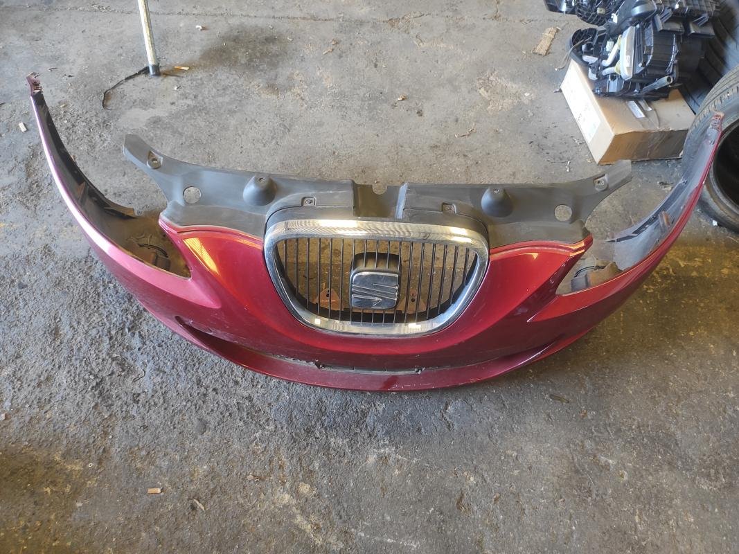 Paragolpe delantero Seat Leon II (1P) 1.9 TDI (105 cv) - Imagen 4