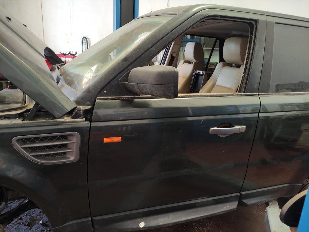 Puerta delantera izquierda Land Rover Range Rover Sport I 2.7 Td (190 cv)