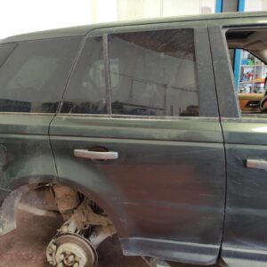 Puerta trasera derecha Land Rover Range Rover Sport I 2.7 Td (190 cv)
