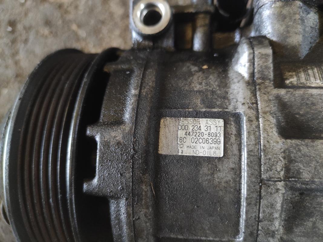 Compresor aire acondicionado Mercedes Benz ML (W163) ML 270 CDI (163 cv) - Imagen 4