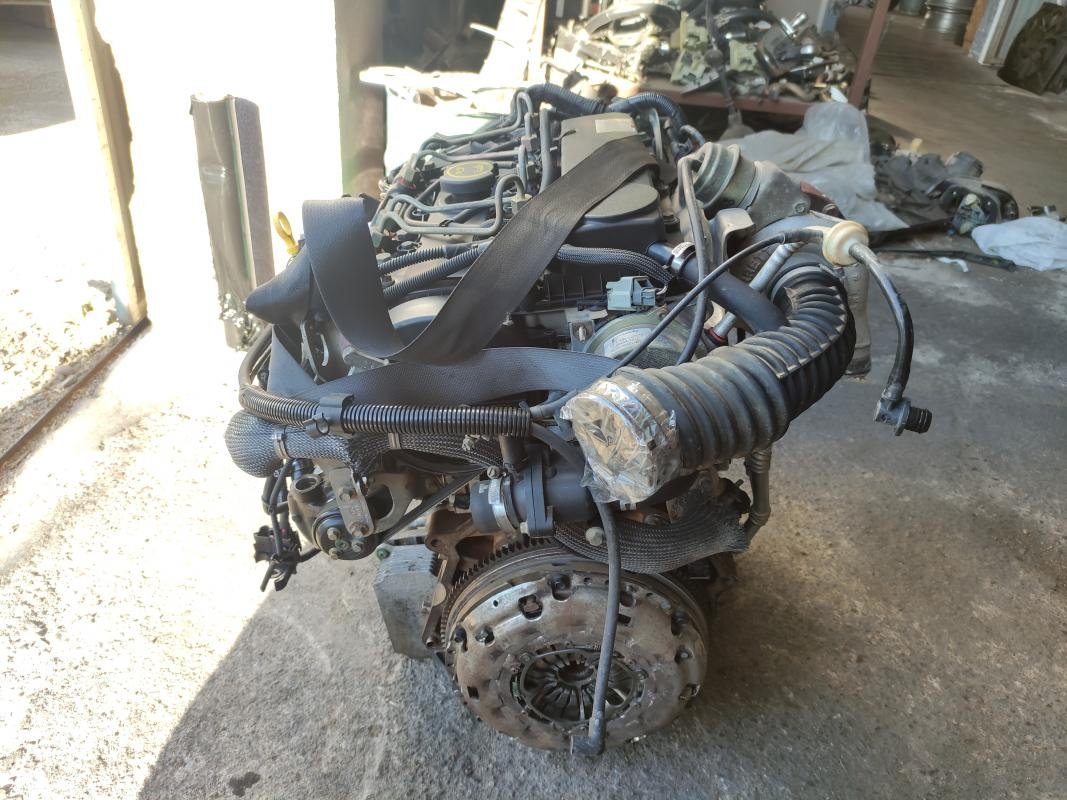 Motor Ford Mondeo II Hatchback 2.0 TDCi (130 cv) - Imagen 4