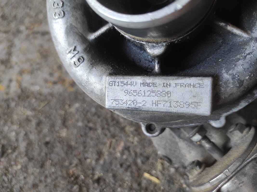 Turbo Ford FOCUS C-MAX 1.6 TDCi (109 CV) - Imagen 4