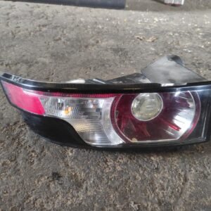 Piloto trasero izquierdo Land Rover Range Rover Evoque I 2.2 eD4 (150 cv)