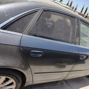 Puerta trasera derecha Audi A4 (B7 8E) 1.8 T (163 cv)