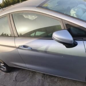 Puerta delantera derecha Ford Fiesta VIII 1.1 (85 cv) Start-Stop