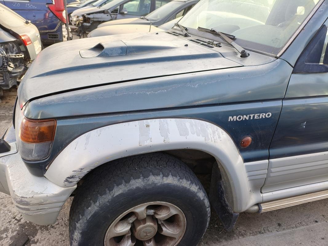 Aleta Delantera Izquierda Mitsubishi Montero 2.8 TD (V46W, V26W) (125 cv)