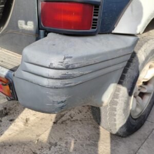 Puntera paragolpes trasero derecho Mitsubishi Montero 2.8 TD (V46W, V26W) (125 cv)
