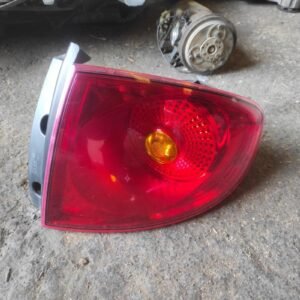 Piloto trasero derecho Seat Altea (5P) 1.6 MPI (102 cv)