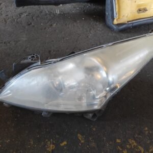 Faro izquierdo Peugeot 5008 I (Fase I) 1.6 HDi (112 cv) FAP