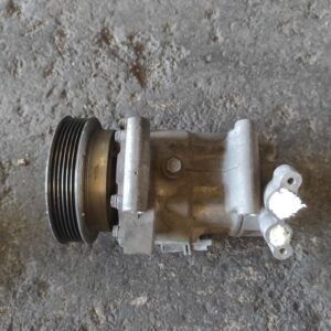 Compresor aire acondicionado Renault Clio III 1.5 dCi 8V (105 cv)