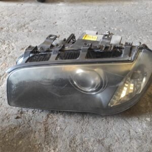 Faro izquierdo Bmw X3 (E83) 2.0d (150 cv)