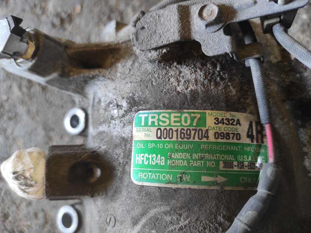 Compresor aire acondicionado Honda Civic 5D VIII 2.2 D (140 cv) - Imagen 4