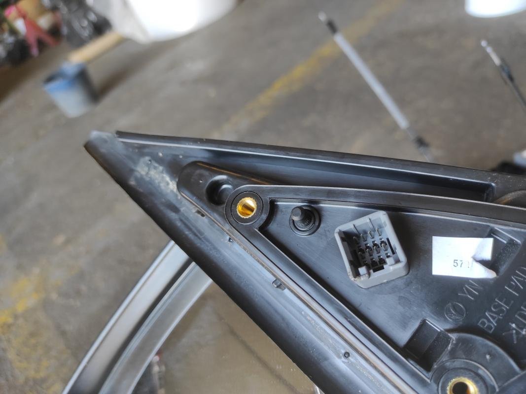 Retrovisor izquierdo Kia Venga 1.6 CRDI 16V (128 cv) - Imagen 4