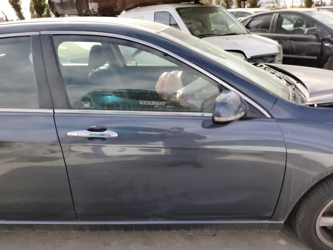 Puerta delantera derecha Honda Accord VII 2.0 i-VTEC 16V (155 cv)