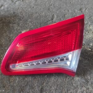 Piloto trasero derecho Citroen C4 II Hatchback (Fase I, 2010) 1.6 HDi (92 cv)