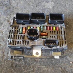 Caja de reles / fusibles Citroen C4 I Coupe (Fase I, 2004) 1.6 HDi 16V (90 cv) VTR