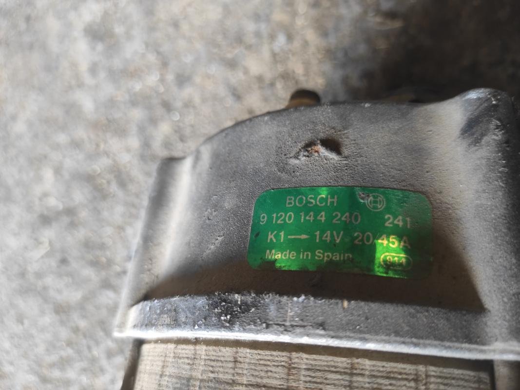 Alternador Seat Marbella (28) 0.9 (40 cv) - Imagen 4