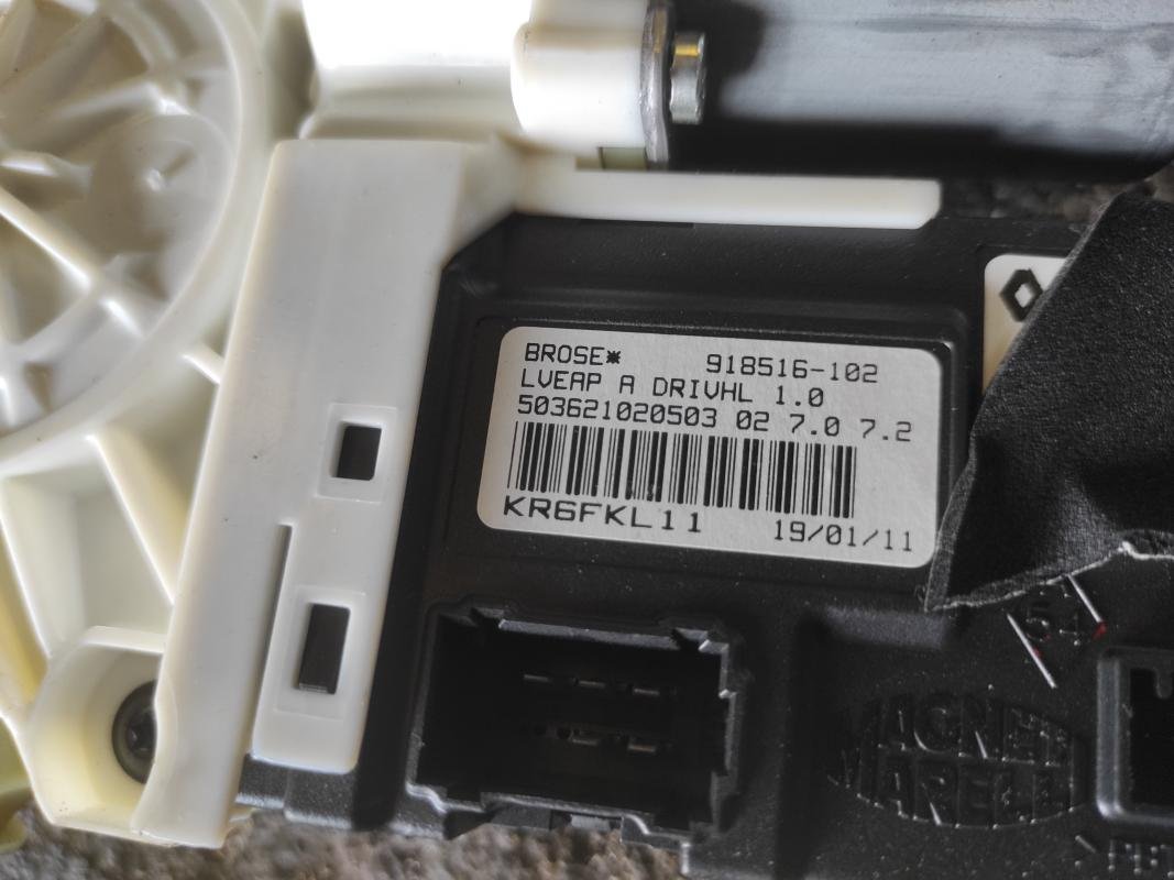 Elevalunas delantero izquierdo Renault Latitude 2.0 dCi (150 cv) FAP - Imagen 4