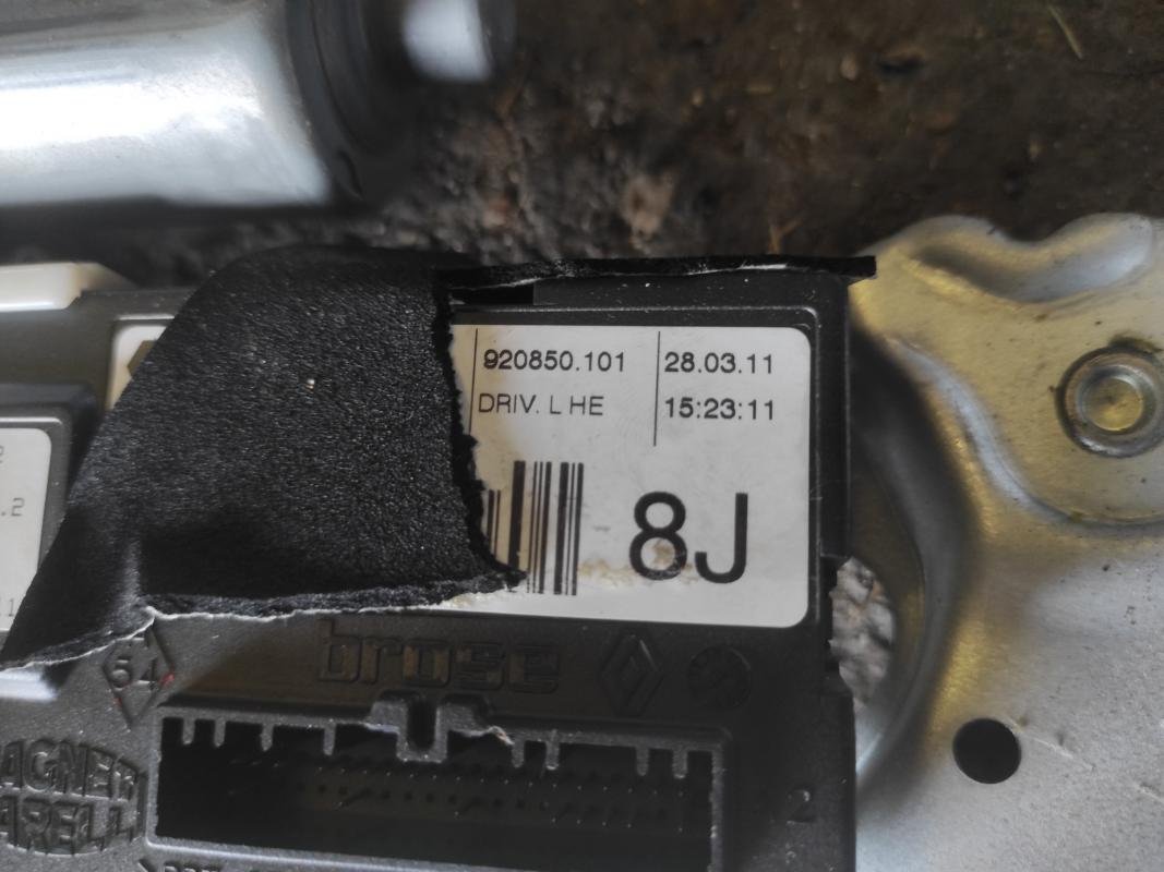 Elevalunas delantero izquierdo Renault Latitude 2.0 dCi (150 cv) FAP - Imagen 5