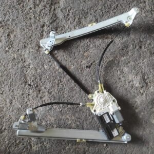Elevalunas delantero izquierdo Renault Latitude 2.0 dCi (150 cv) FAP