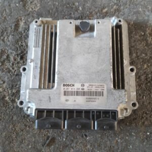 Centralita motor uce Nissan PRIMASTAR Furgón (X83) dCi 115 (114 cv)