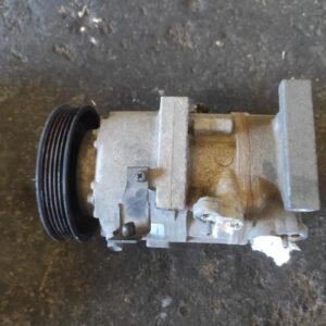 Compresor aire acondicionado Kia Carens IV 1.7 16V CRDi (136 cv) HPE