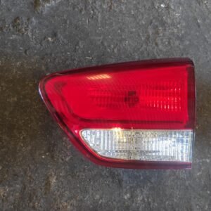 Piloto trasero derecho Kia Carens IV 1.7 16V CRDi (136 cv) HPE
