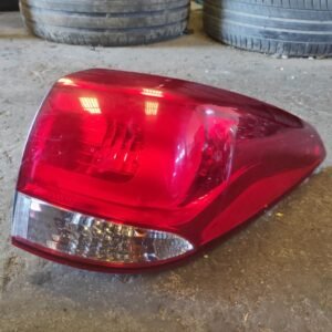 Piloto trasero derecho Kia Carens IV 1.7 16V CRDi (136 cv) HPE