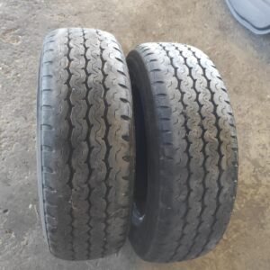 Juego de Neumáticos Triangle 195/65R16C.