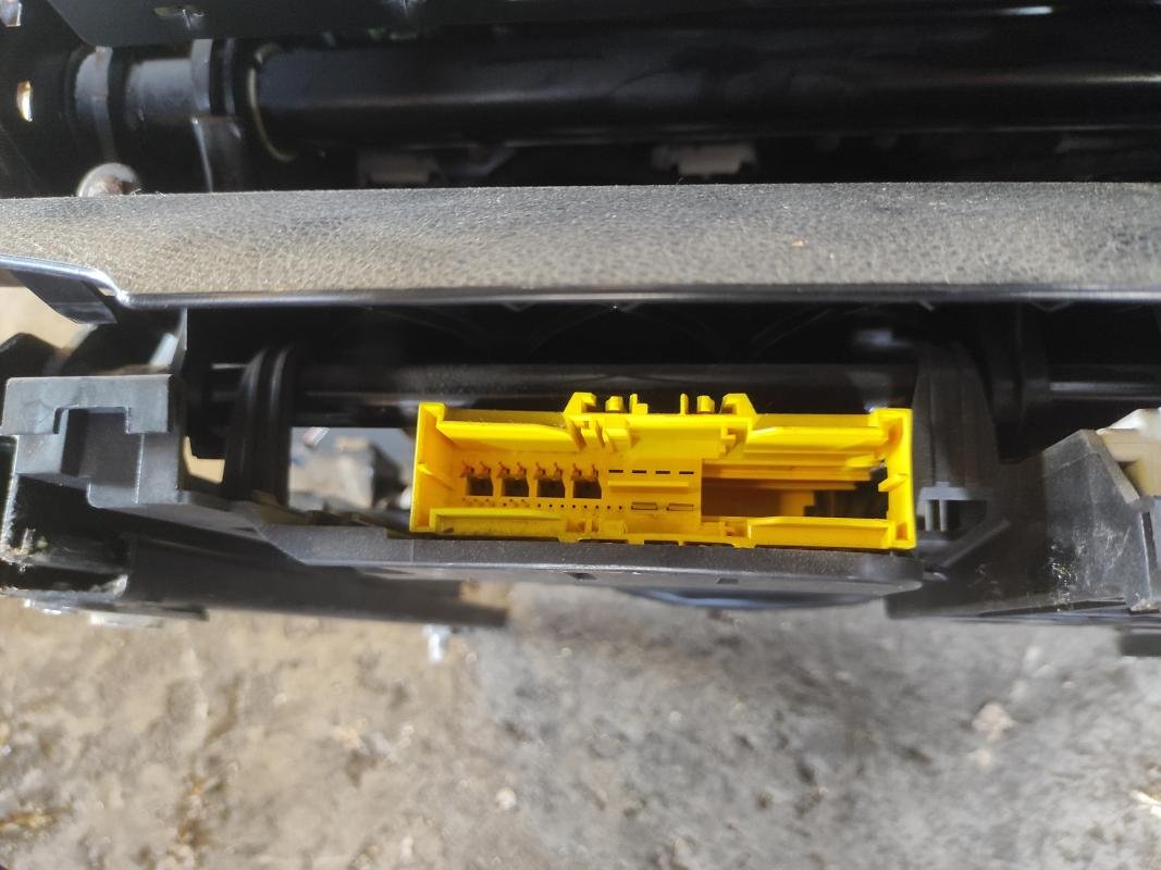 Juego asientos completo Bmw Serie 5 Sedan (F10) 530d (245 cv) - Imagen 16