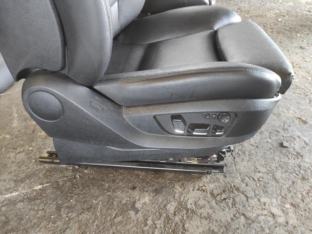Juego asientos completo Bmw Serie 5 Sedan (F10) 530d (245 cv) - Imagen 10