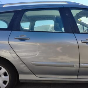 Puerta trasera derecha Peugeot 308 SW I (Versión 2011) 1.6 HDI (115v)