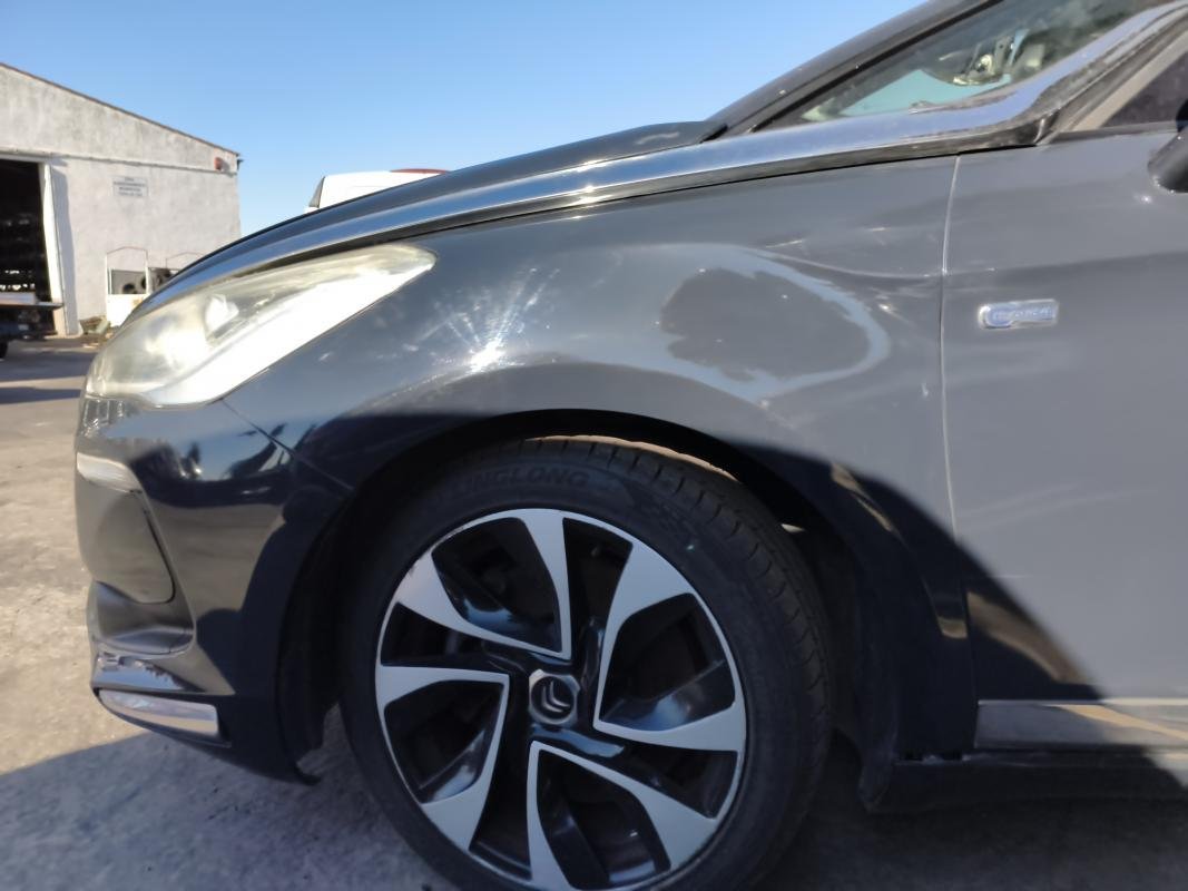 Aleta Delantera Izquierda Citroen DS5 2.0 HDi (160 cv) Automatico