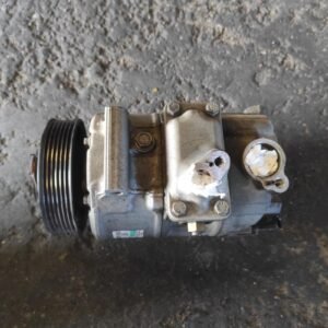Compresor aire acondicionado Volkswagen Passat (B6) 2.0 TDI 16V (140 cv)