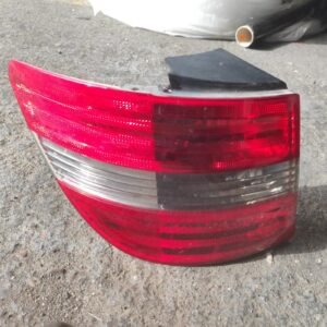 Piloto trasero izquierdo Mercedes Benz Clase B (W245) B 180 CDI (109 cv)